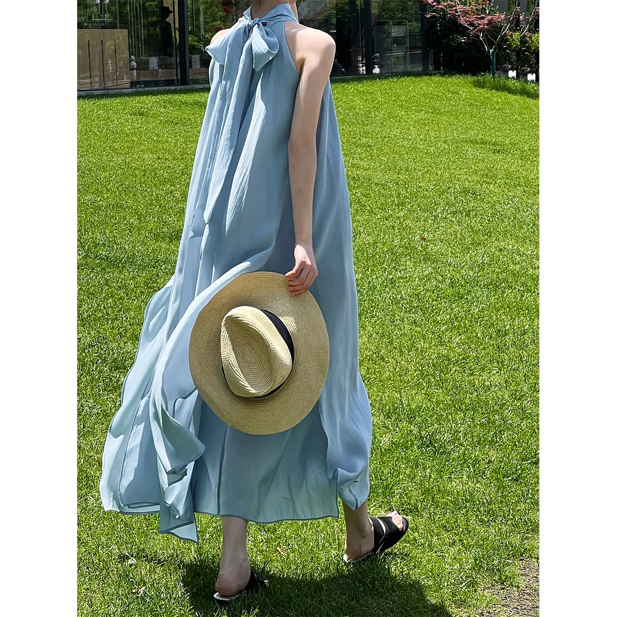 

Sky Blue Bow Hanging Neck Tank Dress for Women's Summer 2024 New Super Vacation Off The Shoulder Silk Sling Dress