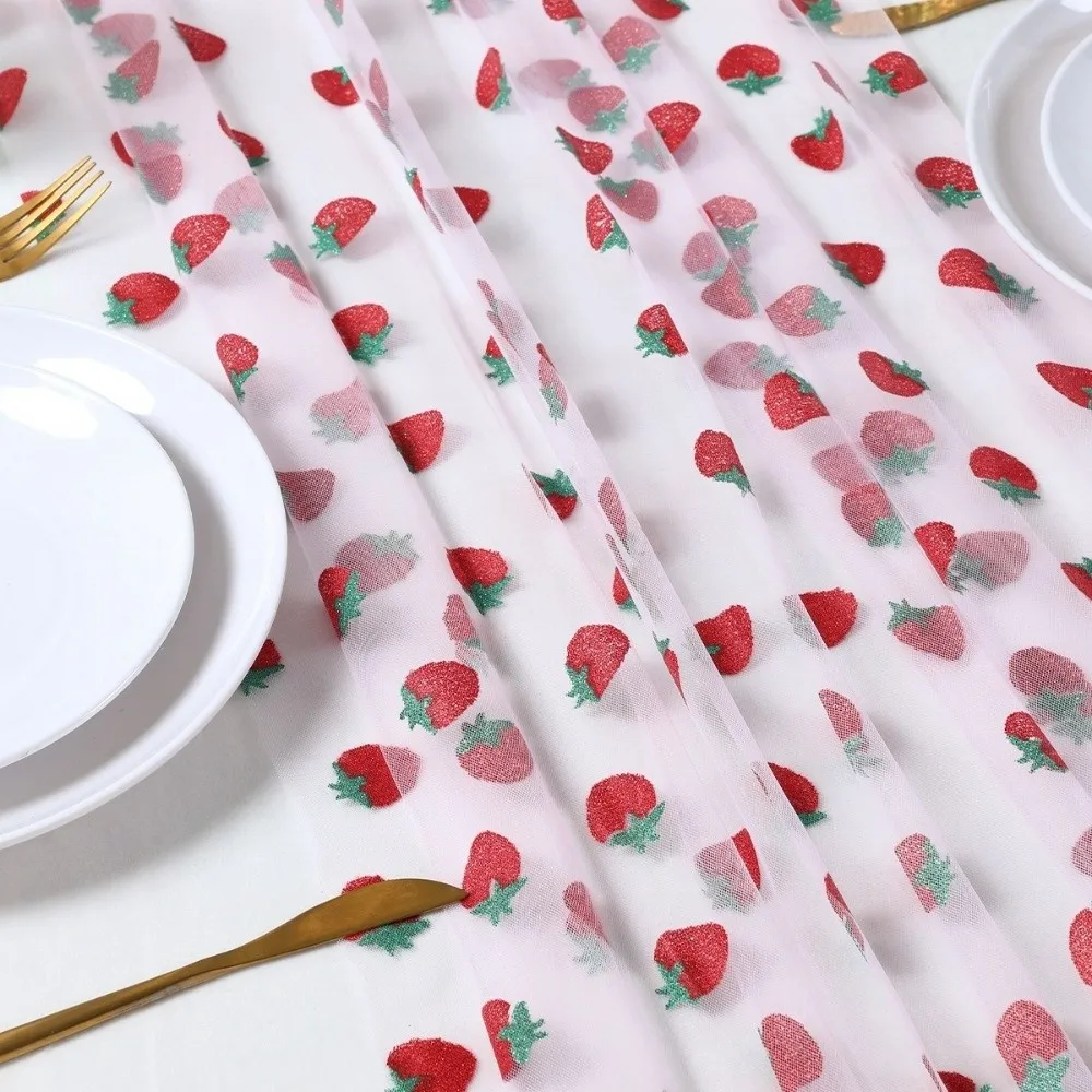 DIY Tulle Fabric Strawberry Mesh Table Runner Polyester Princess Style Gauze Tablecloth Sweet Glitter Wedding Table Runner Party