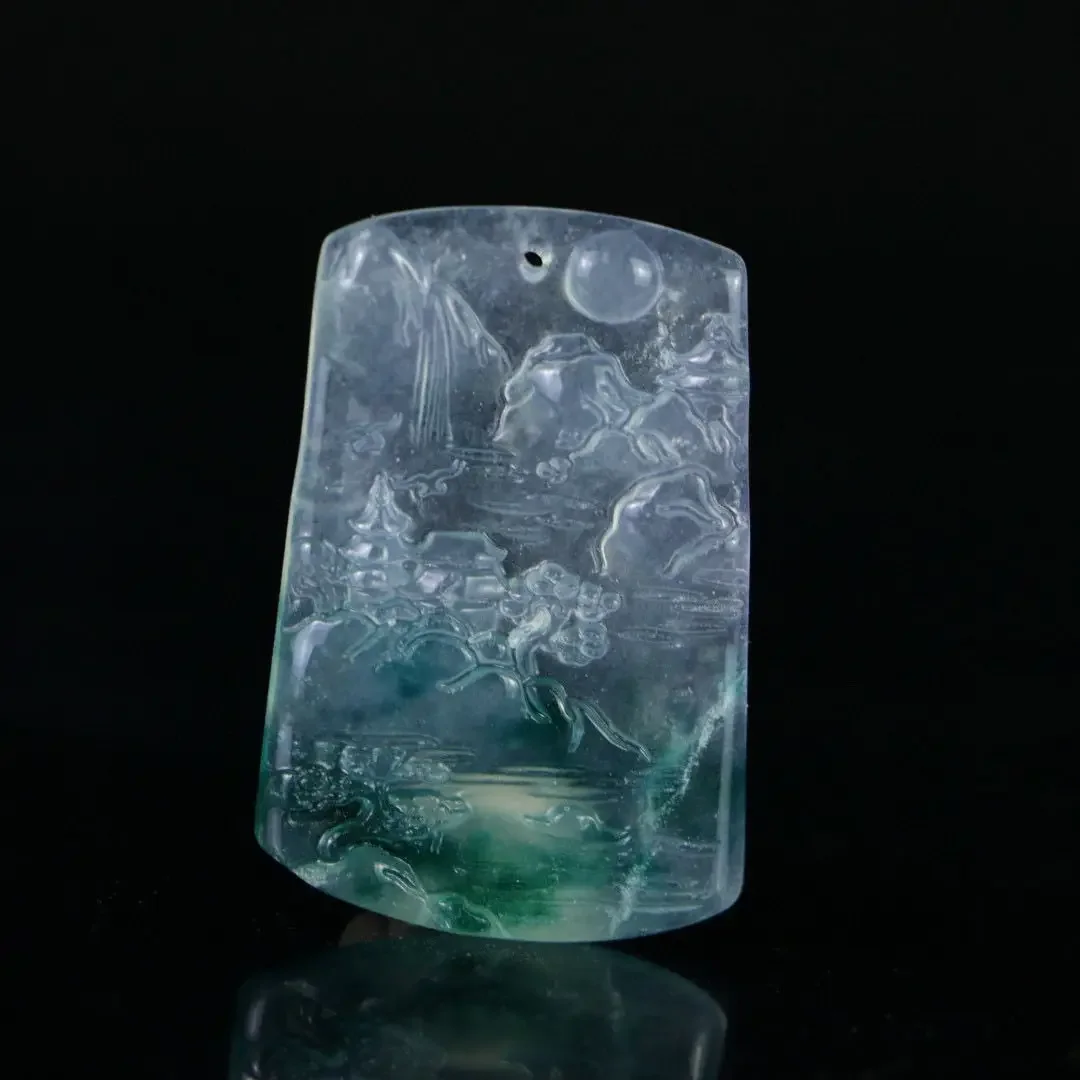

Perfect High Ice Seiko engraved landscape brand exquisite jewelry, free chain and free box.