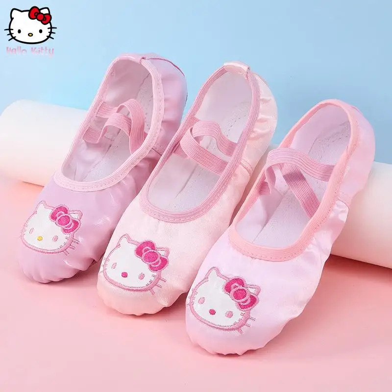Kuromi niñas Anime zapatos de Ballet de dibujos animados fondo suave niños bordado Kawaii Hello Kitty danza Yoga Sanrio práctica zapato con garra de gato