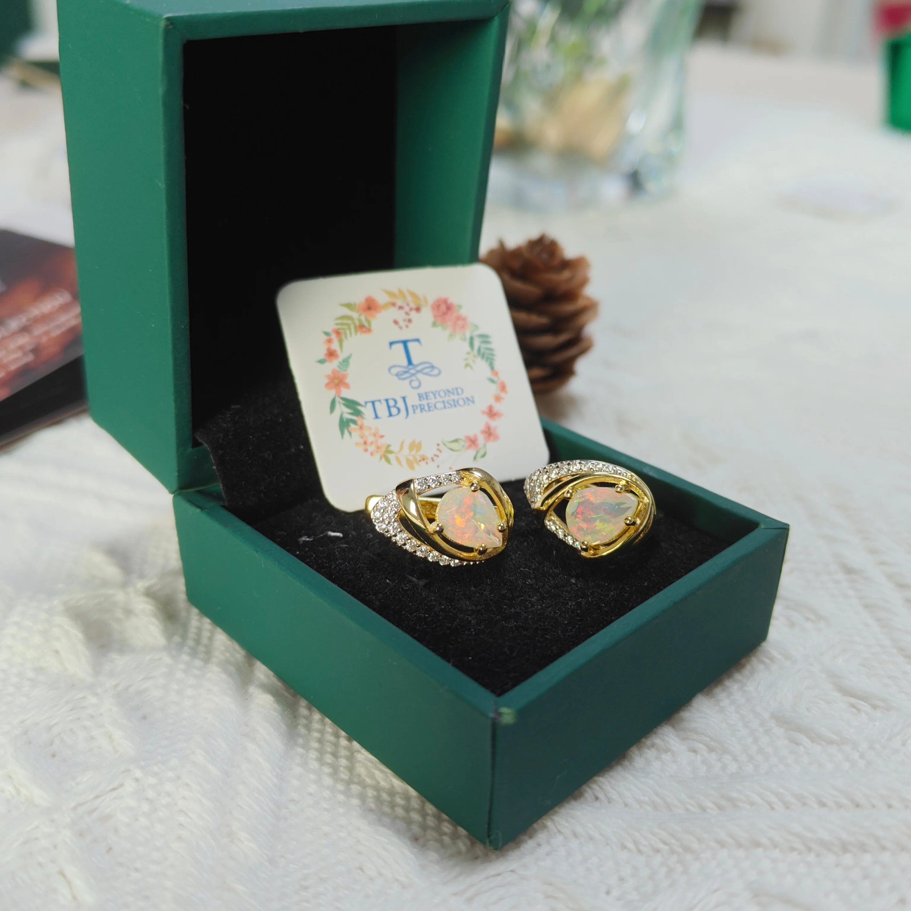 화려한 925 스털링 실버 귀걸이 천연 다채로운 배 6*8mm 오팔 10월 탄생석 여성 파티 선물용 고급 주얼리