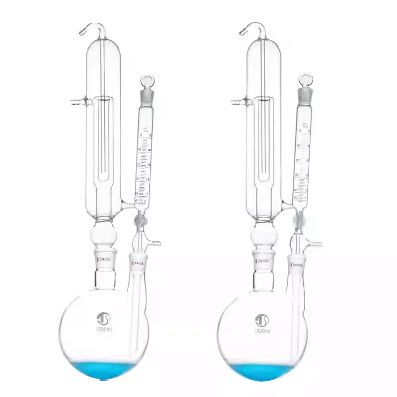 Dispositif de détermination des résidus de dioxyde de soufre, méthode Pharmacopée, échelle de titration acido-basique, entonnoir
