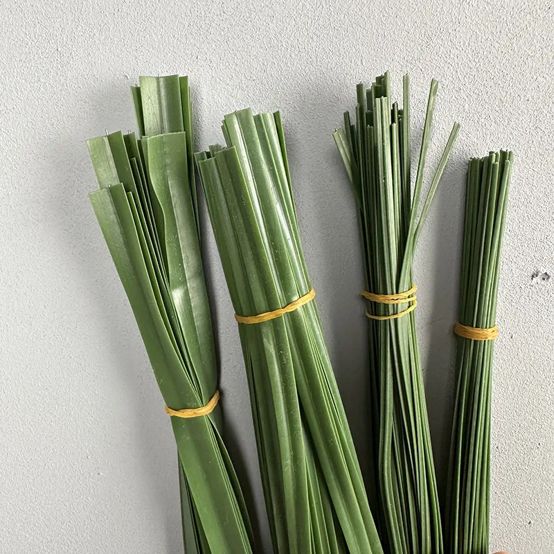 39 Zoll Künstlicher Grasstiel DIY Blumenmaterial Weiche Gummi-Blätter Rattan Blumenarrangement Pflanzengras Hochzeit Party Deko – Detail 21