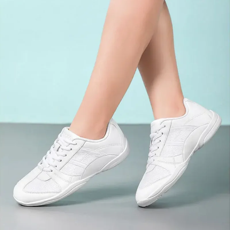 Women's White Cheerleading Sneakers Lightweight Non-Slip Lace-Up Dance Shoes Breathable Athletic Training Shoes Cheer Fitness