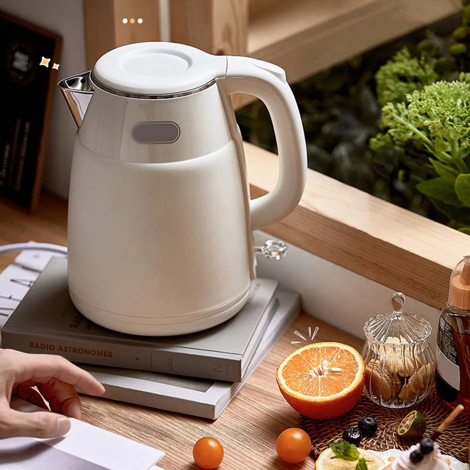 غلاية كهربائية 1.5L سعة كبيرة مزدوجة الطبقات إيقاف تلقائي غلاية الماء الساخن براد شاي وعاء داخلي من الفولاذ المقاوم للصدأ