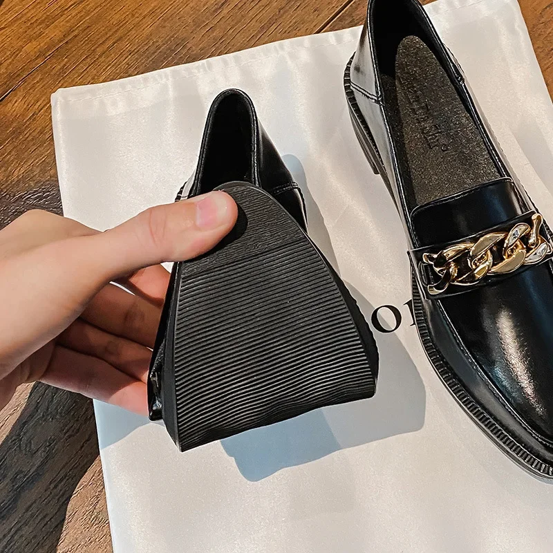 Plus Size 42 Oxford Shoes Woman Loafers 2024 Leather Flats Chains Sneakers Trend Girls Lolita Medium Heels Flats Spring