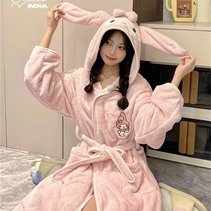 Sanrio My Melody Kuromi Cinnamoroll Pom Pom Purin Hooded Bathrobe Women New Trend Coral Flannel Thickened Cute Cartoon Sleeprobe