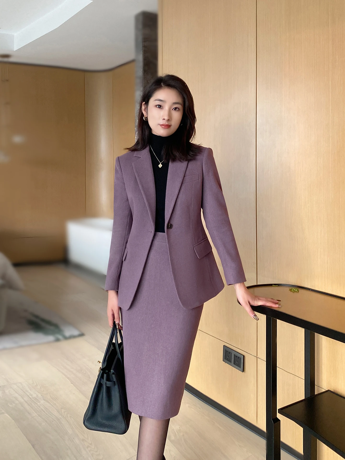 

Осенне-зимняя утепленная шерстяная юбка-костюм для делового стиля, профессиональная женская деловая одежда, фиолетовая юбка-карандаш с серебряной нитью