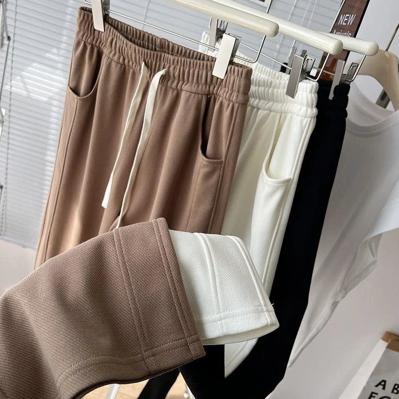White Wide-leg Pants Women in Spring and Autumn New High-waist Drooping Loose Straight Narrow Version Casual Sports Pants WJ668