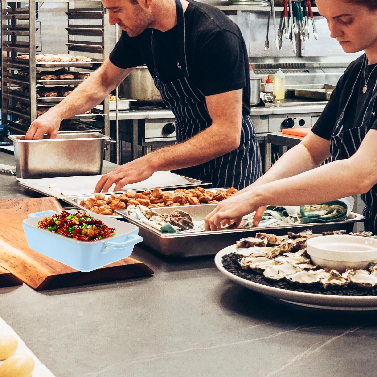 

Ceramic Baking Tray Premium Material Safe Microwave Oven Heat Resistant Wear Resistant Round Edges Exquisite Texture