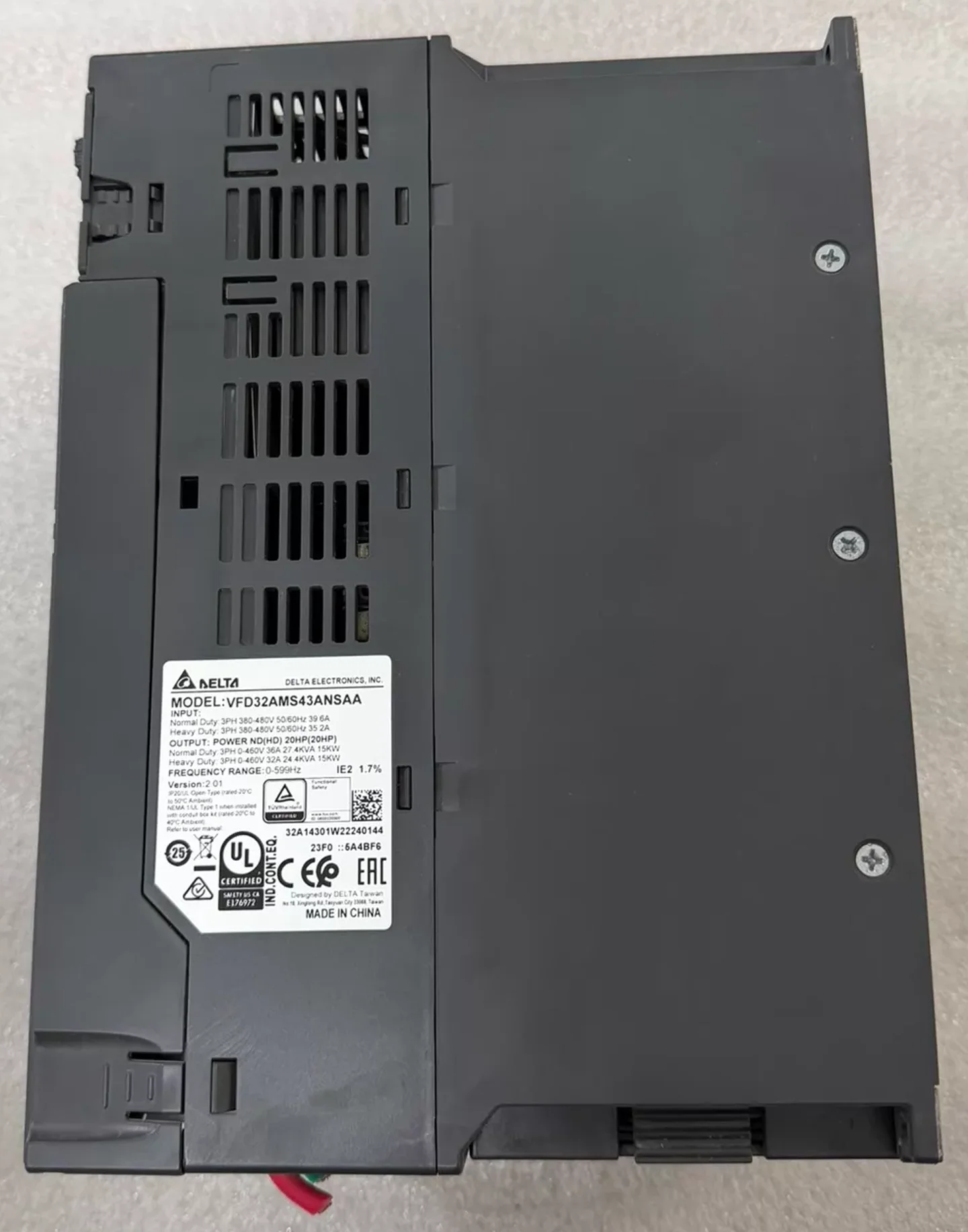 VFD32AMS43ANSAA Used MS300 Series，Variable Frequency Drive，15kW 380V Three-Phase，Tested ok，Fast shipping