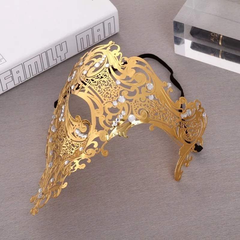 Máscara de mascarada con diamantes de imitación dorados de lujo, corte láser de Metal veneciano para baile, disfraz de Cosplay, fiesta, boda, oferta