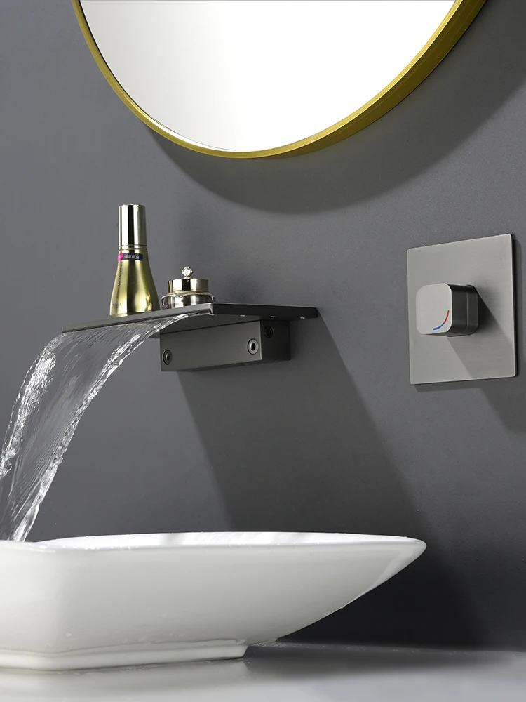 All-copper waterfall faucet is concealed in the wall-type pre-embedded wall, and the washbasin is hot and cold faucet.