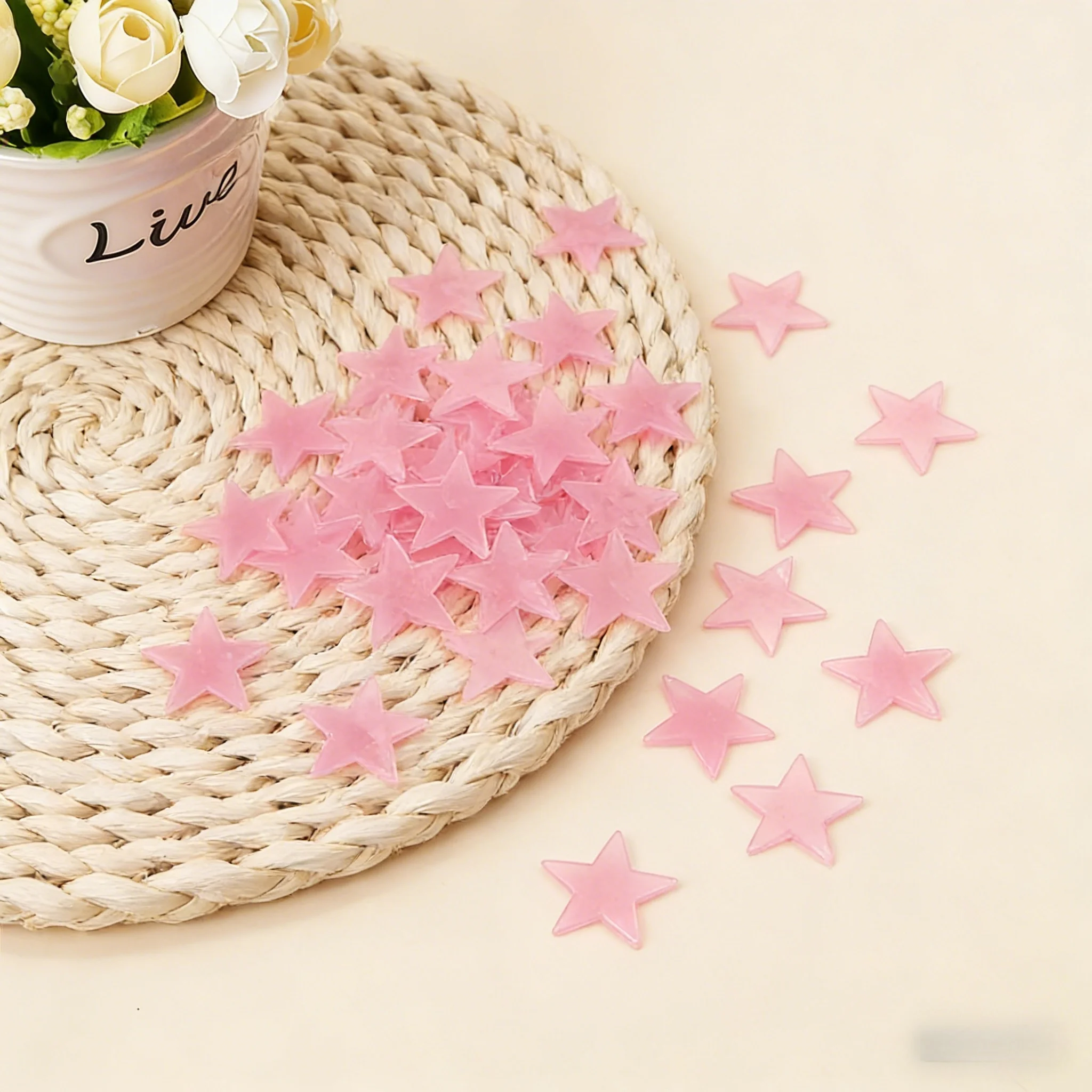 Autocollants étoiles roses qui brillent dans le noir : décorations artisanales DIY durables pour les chambres d'enfants et les fêtes