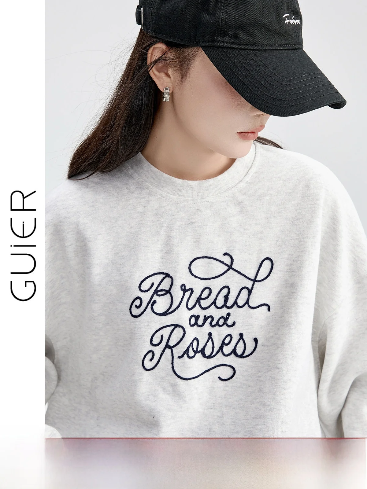 

Свободный свитшот с круглым вырезом и вышивкой для женщин, осенне-зимняя новинка, универсальный топ с изысканным дизайном для дам