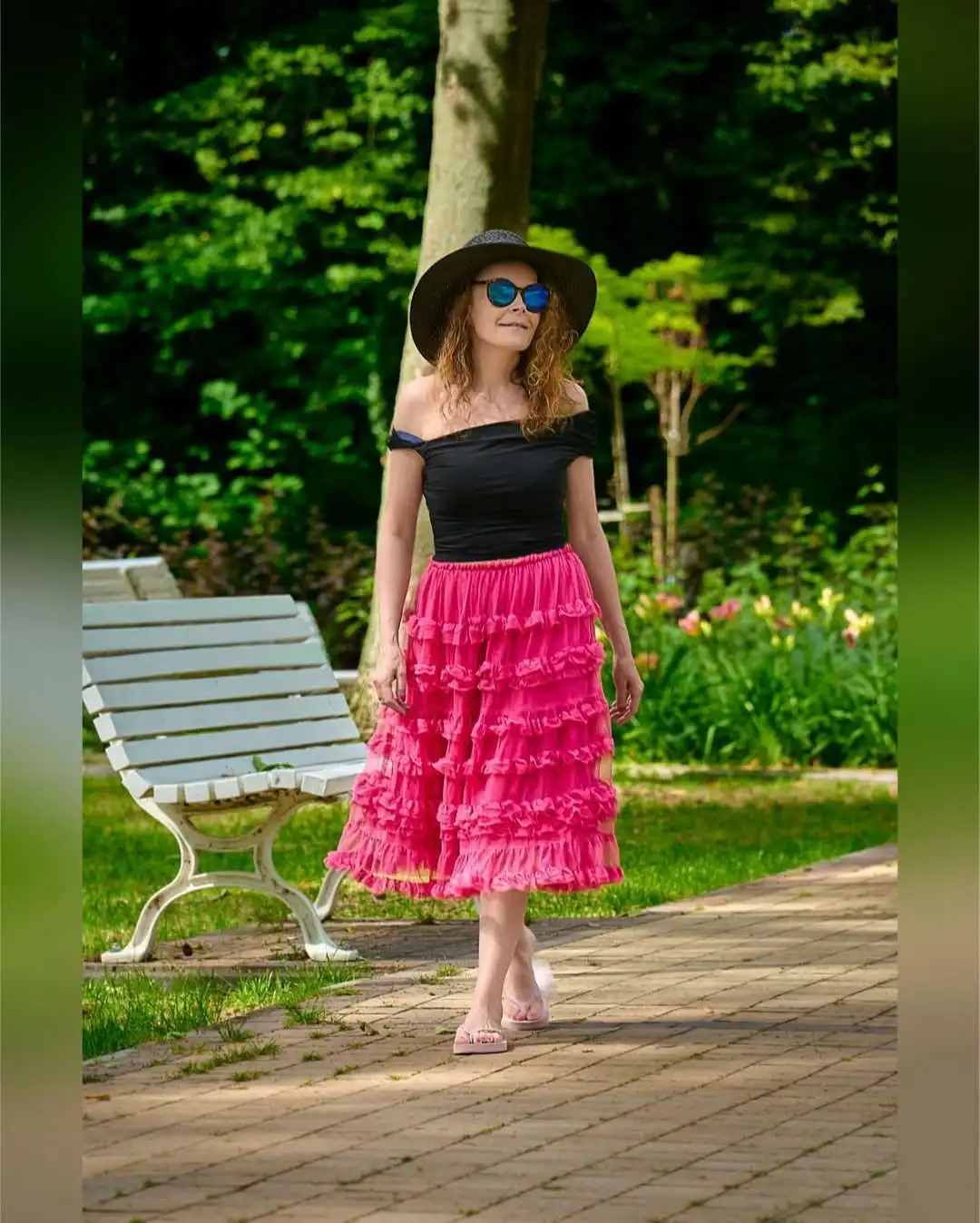 W pasie wielowarstwowa spódnica z tiulu moda do kolan damska spódnica z tiulu gorąca różowa plisowana spódnica z ciastem dostosowana