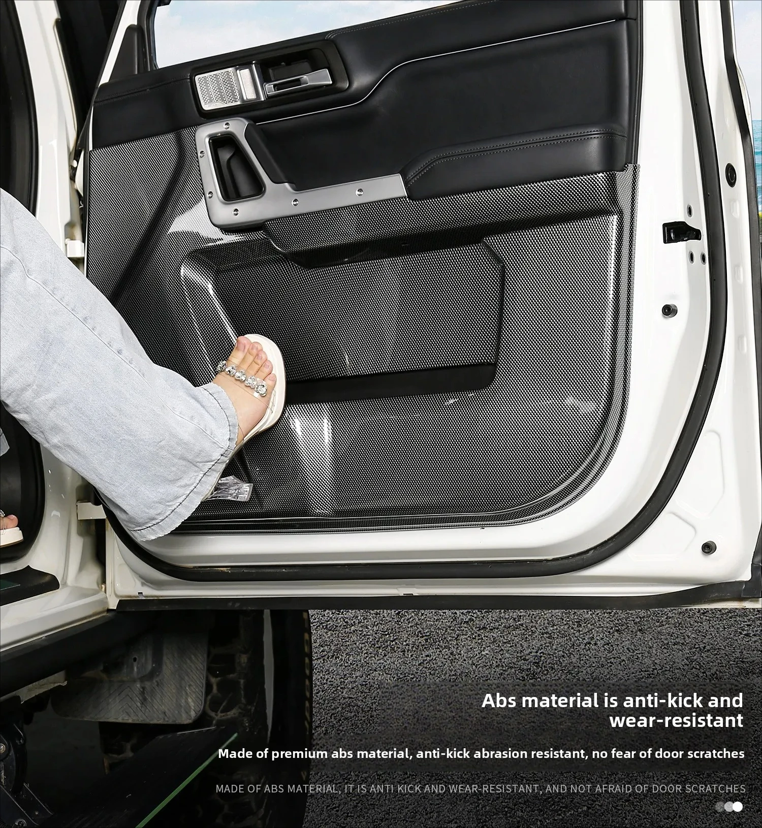 ل BAIC BJ 212 T01 2024 باب السيارة ركلة لوحة حماية ألياف الكربون نمط ركلة الوسادة الداخلية تعديل الملحقات