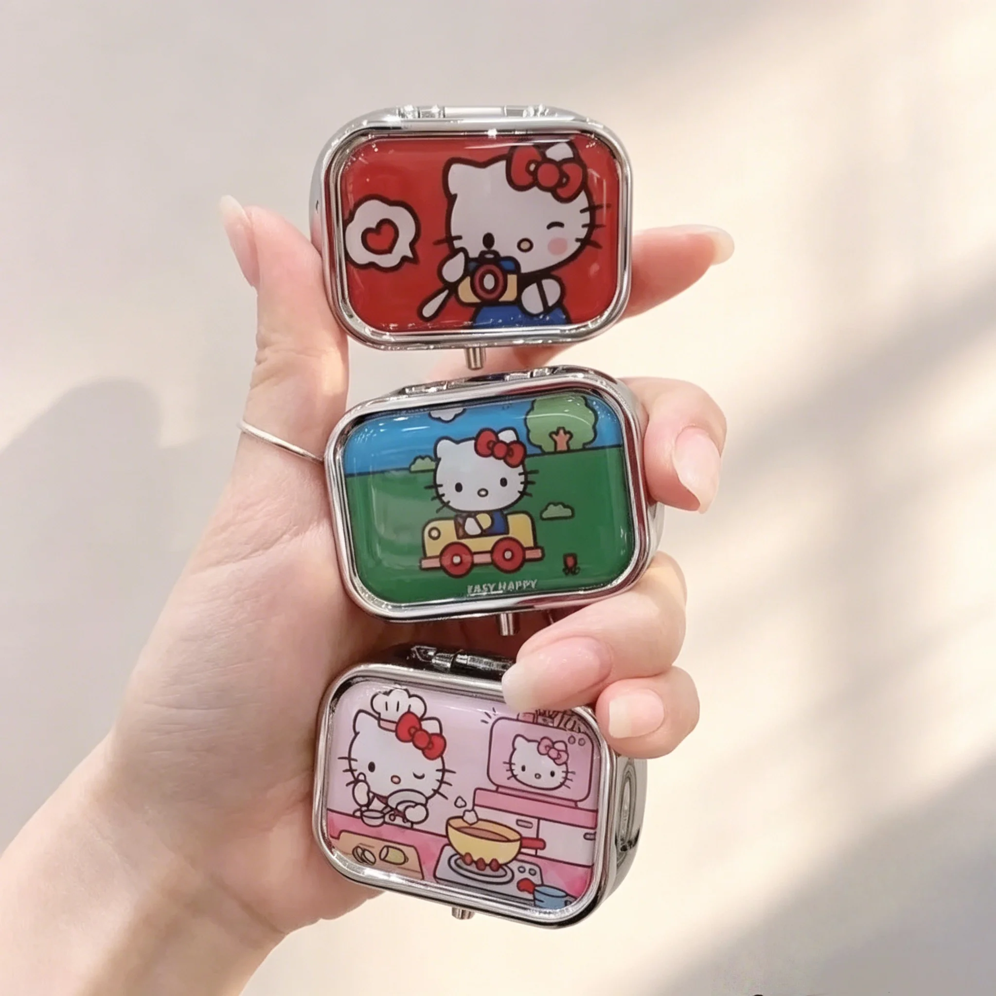 Boîte de rangement en métal Hello Kitty Anime 2026, organiseur de pilules compartimenté, mini boîte à bijoux mignonne de dessin animé, conteneur à bonbons Kawaii