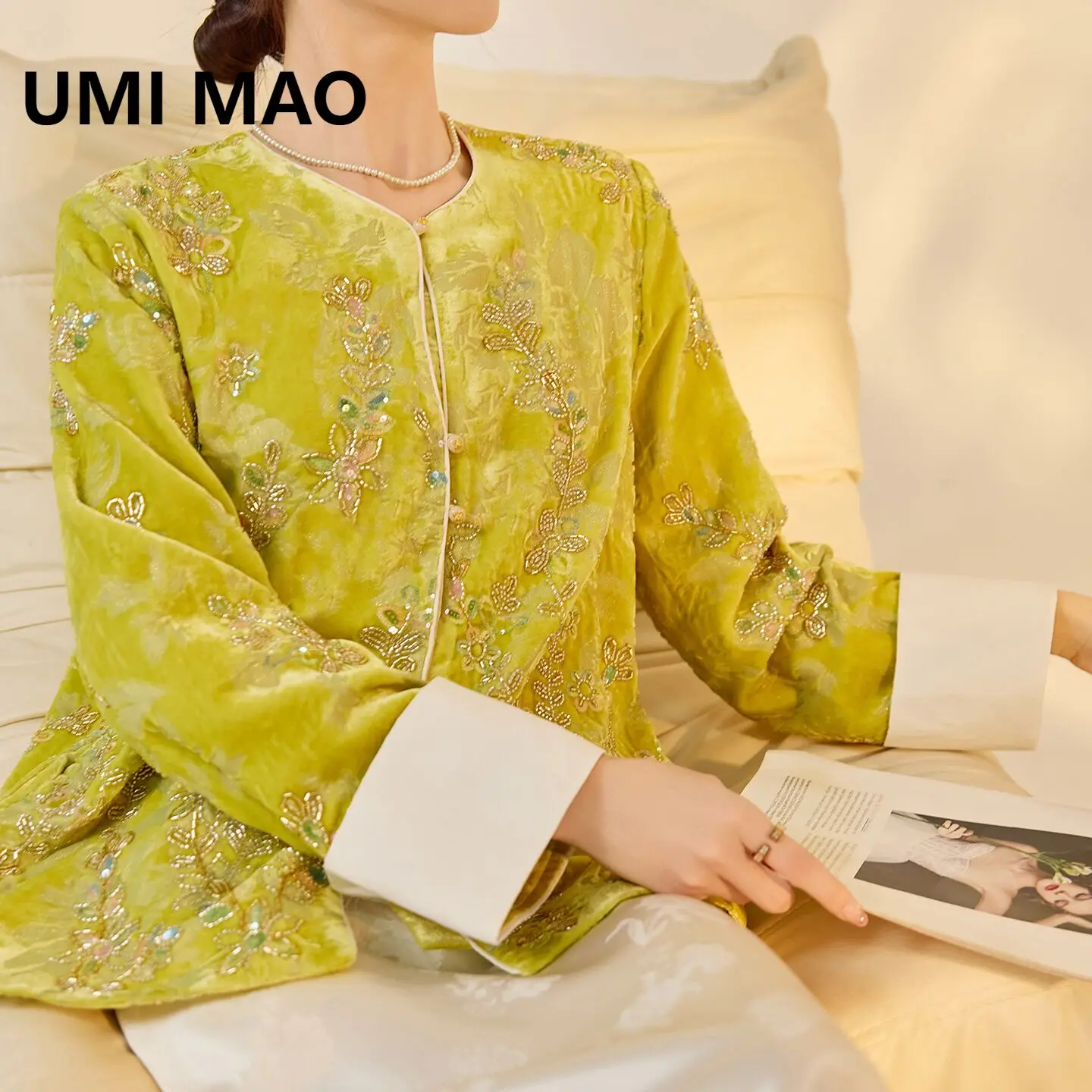 

UMI MAO Autumn New Chinese Style High-end Heavy Sequin Embroidery Jacket For Women Light Luxury Beaded Embroidery Top Femme