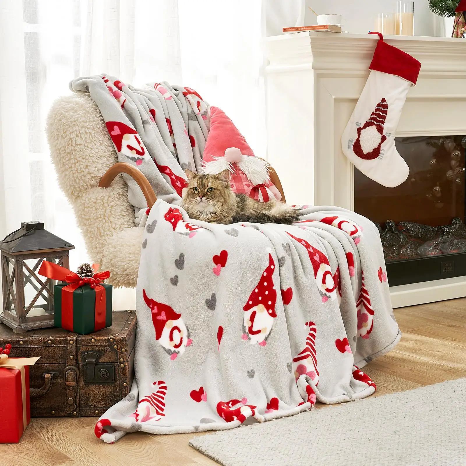 

Gray Christmas Pattern Universal Blanket Cover Comfortable Home Warmth Flannel Blankets Multifunctional Decorative Blankets