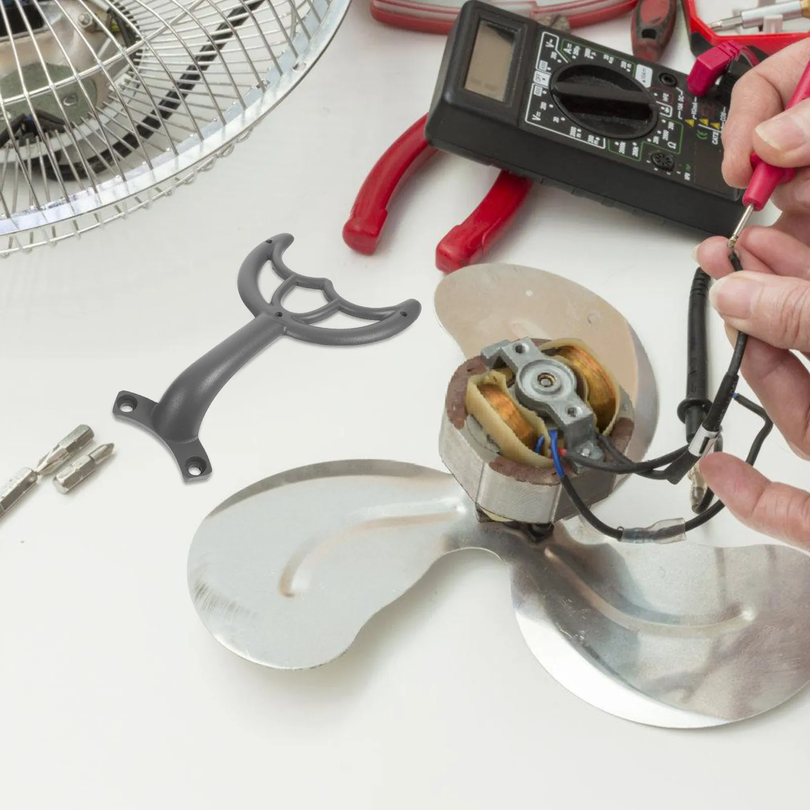 

Сменный кронштейн для лопастей потолочного вентилятора: прочный металлический держатель для надежной фиксации лопастей, быстрая установка