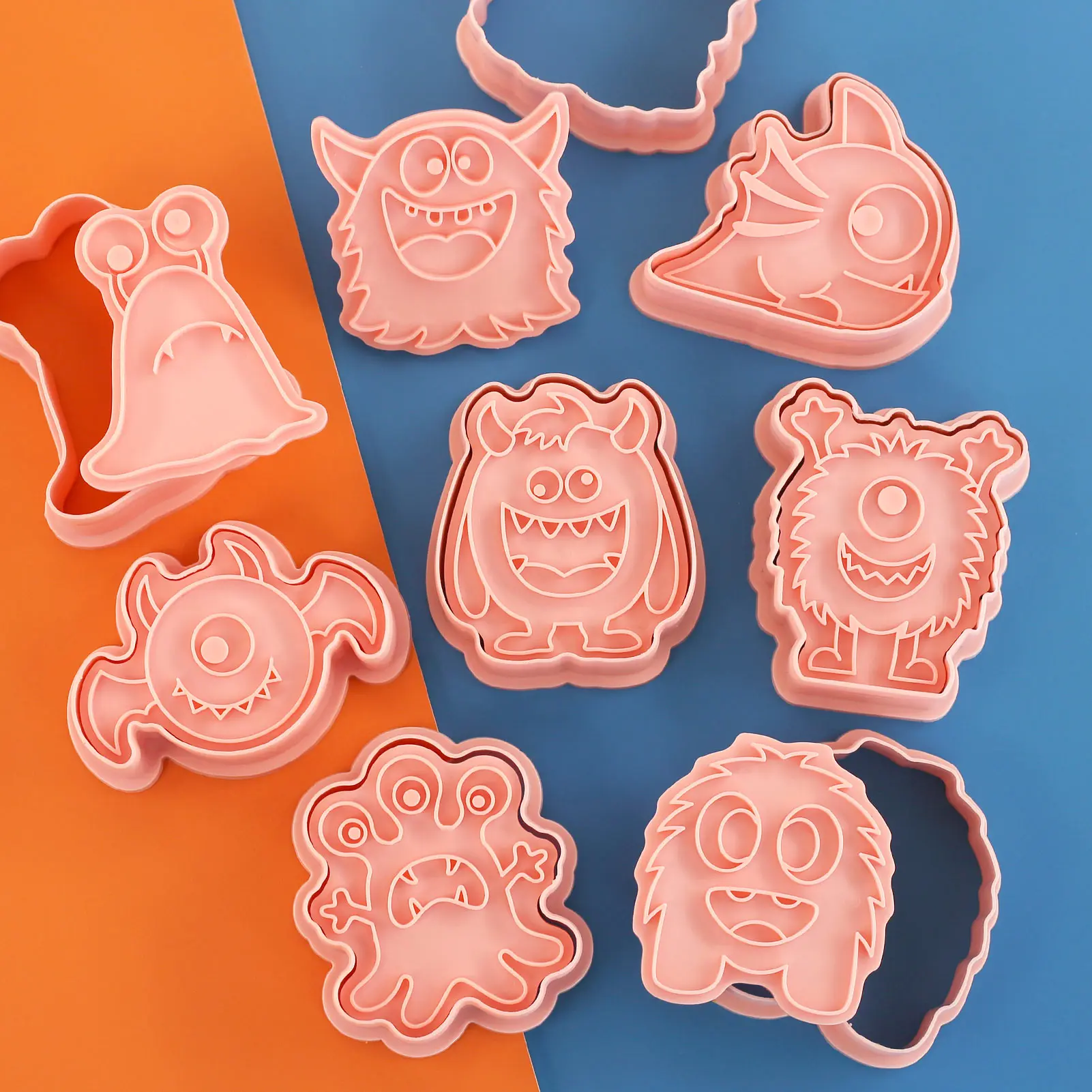 8pcs Monster Creature Cookie Cutters 3D Cute Cartoon Character Shape Cookie Molds for Halloween, Birthday Party Decorations