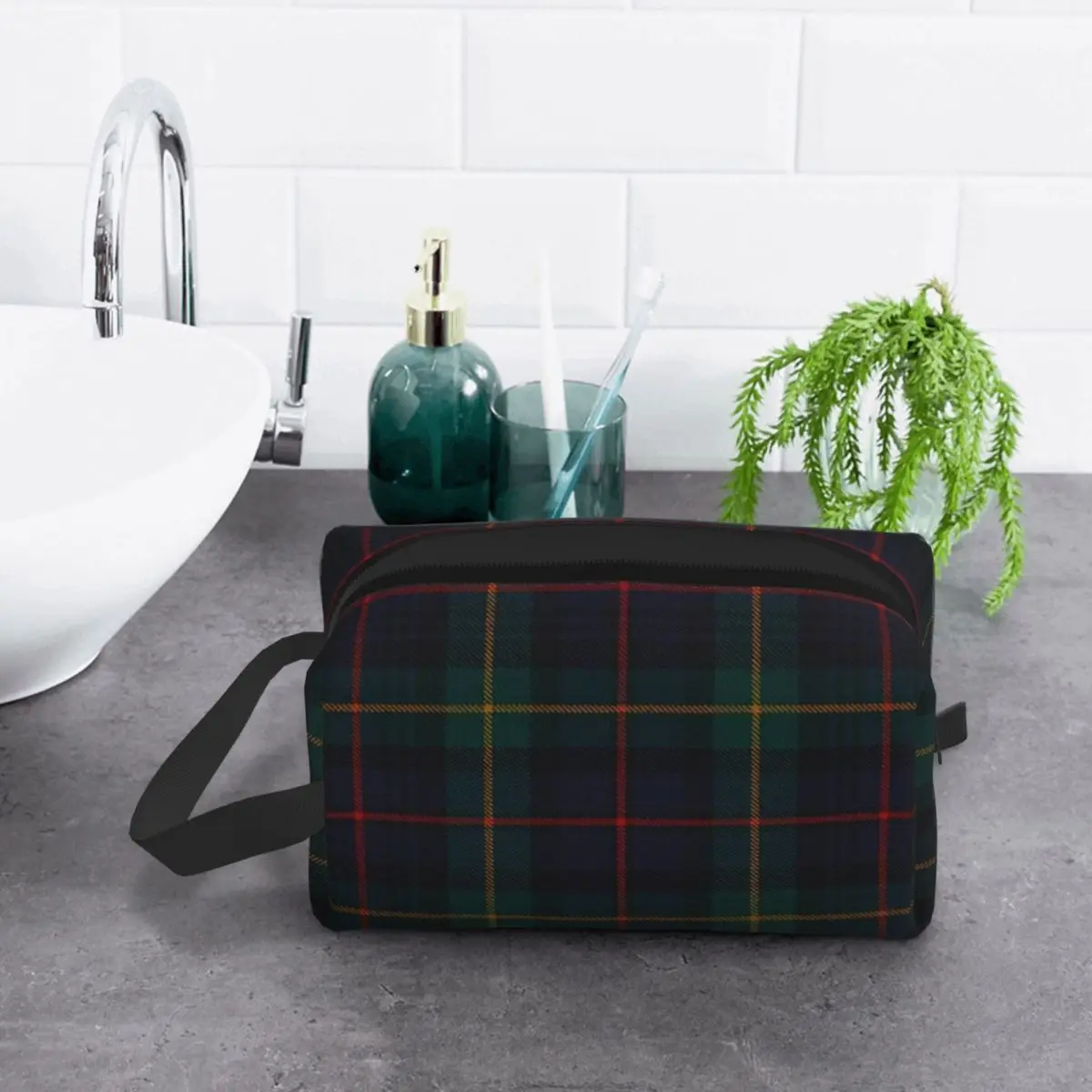 Farquharson スコットランドタータンチェック化粧バッグ化粧品オーガナイザー収納 Dopp キットトイレタリー化粧品バッグ女性のための美容鉛筆ケース