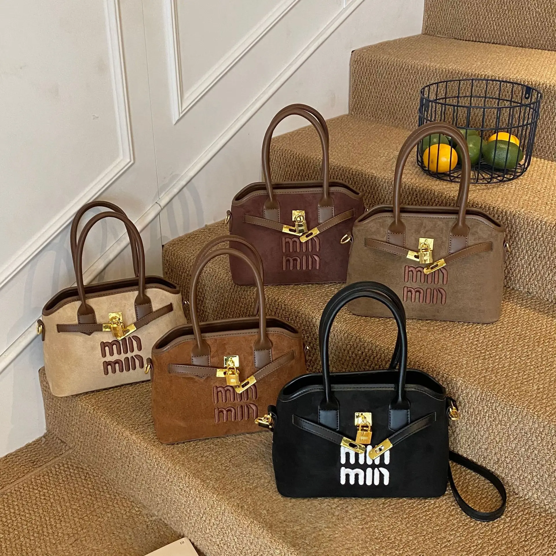 

2025 Niche Casual Handbag for Women, Multi-way Large Capacity Tote Bag, Minimalist Shoulder Crossbody Purse, Shoulder Bag Women