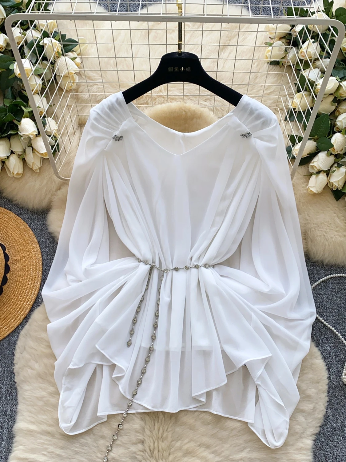

Long Sleeved Shirt for Women Thin Mesh Chain Waist Solid Color Top for Ladies