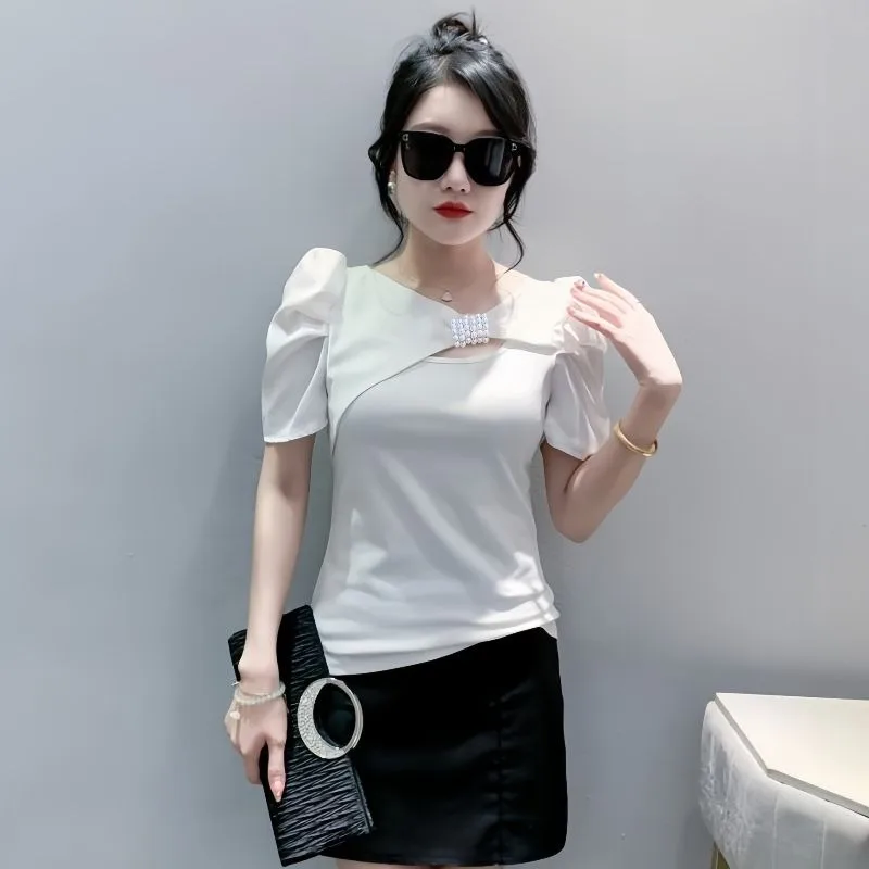 女性の夏のファッションダイヤモンドスリムソリッドカラー V ネック半袖 Tシャツレディースエレガントな気質が登場薄いプリーツトップス