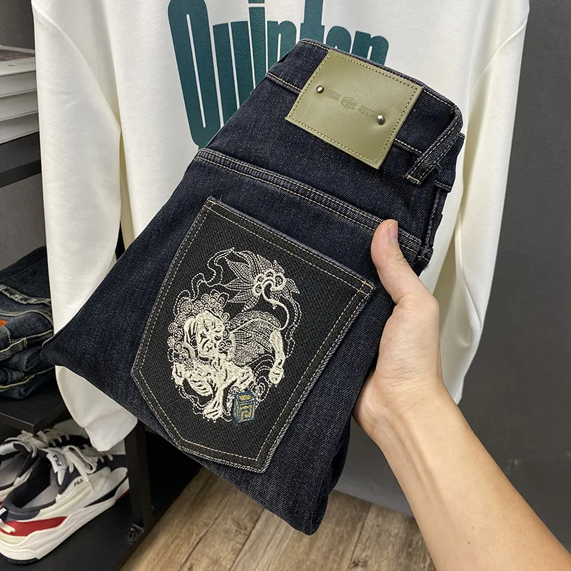 

Thick and flannel denim jeans for men in winter 2025, fashionable and trendy, slim fit, elastic and warm denim pants