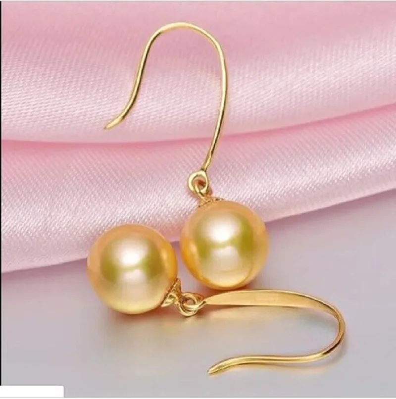 

Gorgeous pair of AAAA 9-10mm South China Sea gold round pearl earrings 14k gold P-