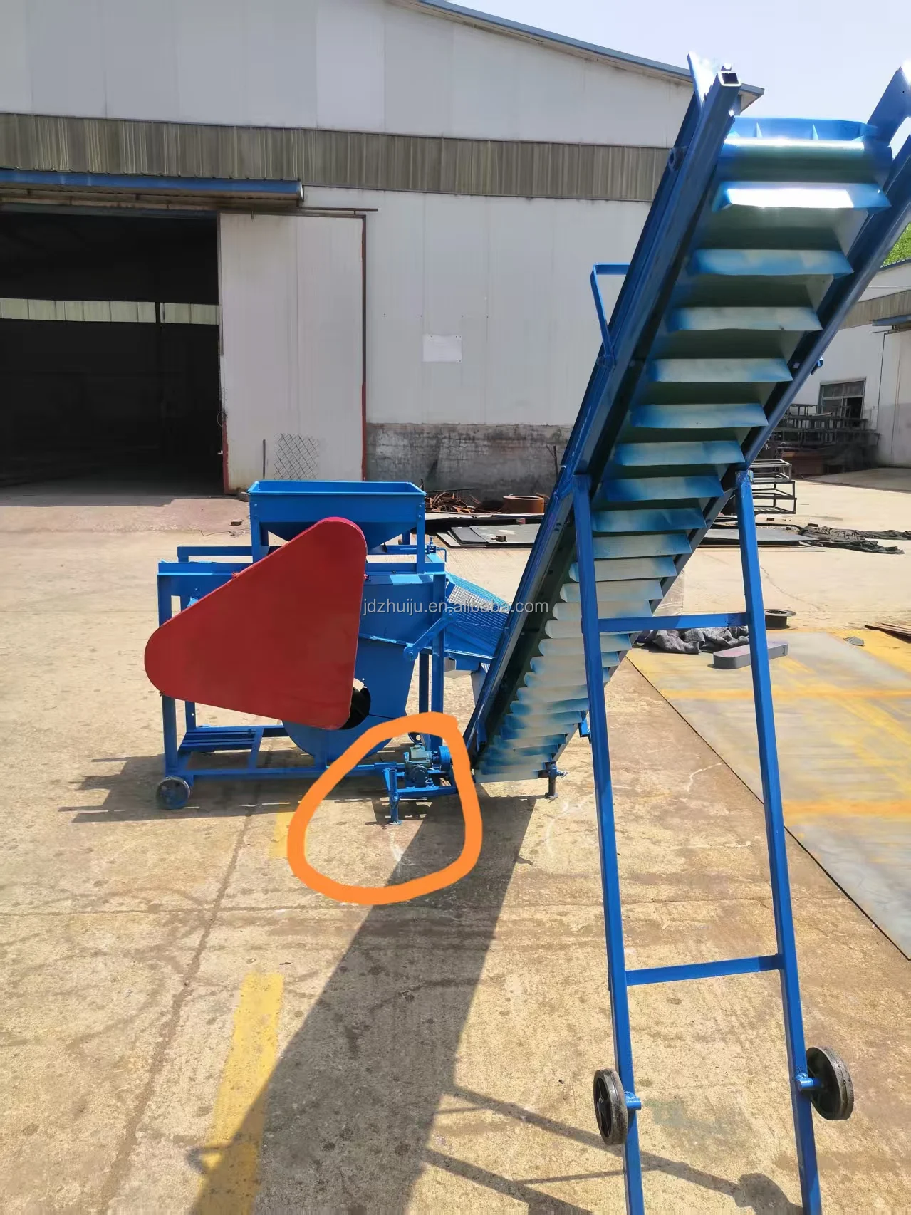 1-2 Tons/hour Cleaning Groundnut Stones Separator Peanut Destoner / Stone Removing Machine HJ-CM1500