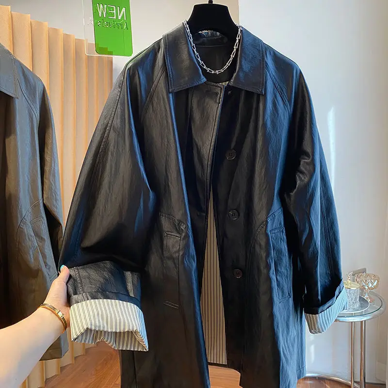 メイラードコーヒーカラーのミドル丈レザージャケット レディース 春秋 2025 ファッション ハイエンド ワイド＆ルーズ ウィンドブレーカー