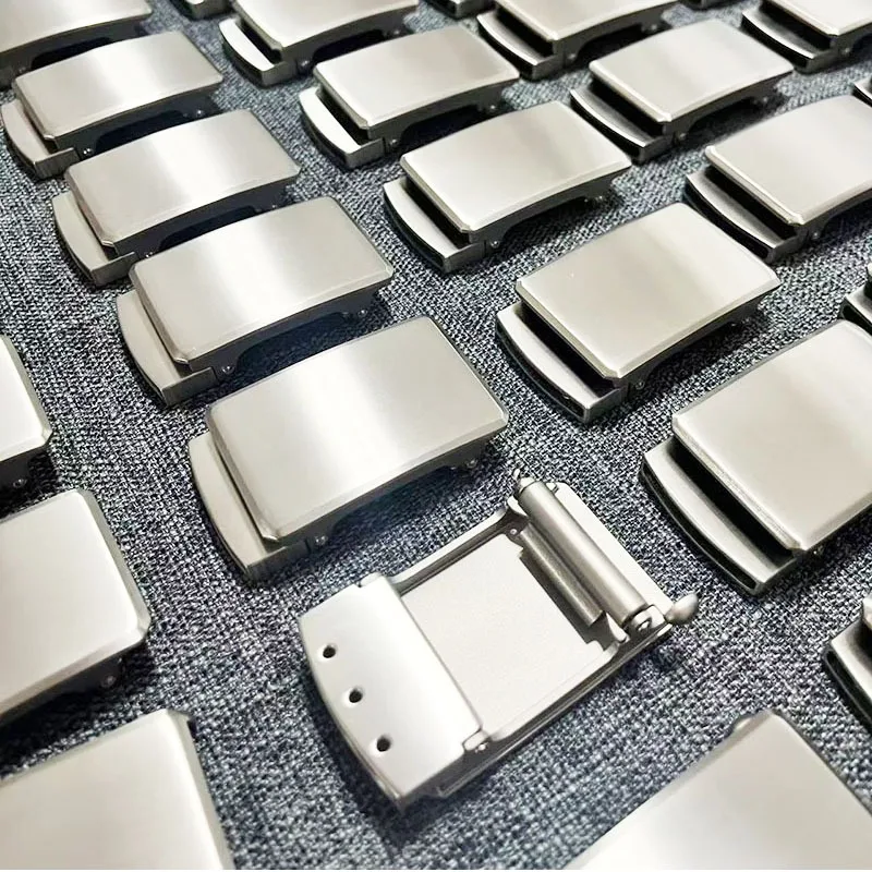 35/38 مللي متر التيتانيوم النقي غير قابل للصدأ حزام رجالي مشبك الخصر الفرقة السيارات مشبك رئيس بلا أسنان لباس خارجي الراقية حزام جلد مشبك