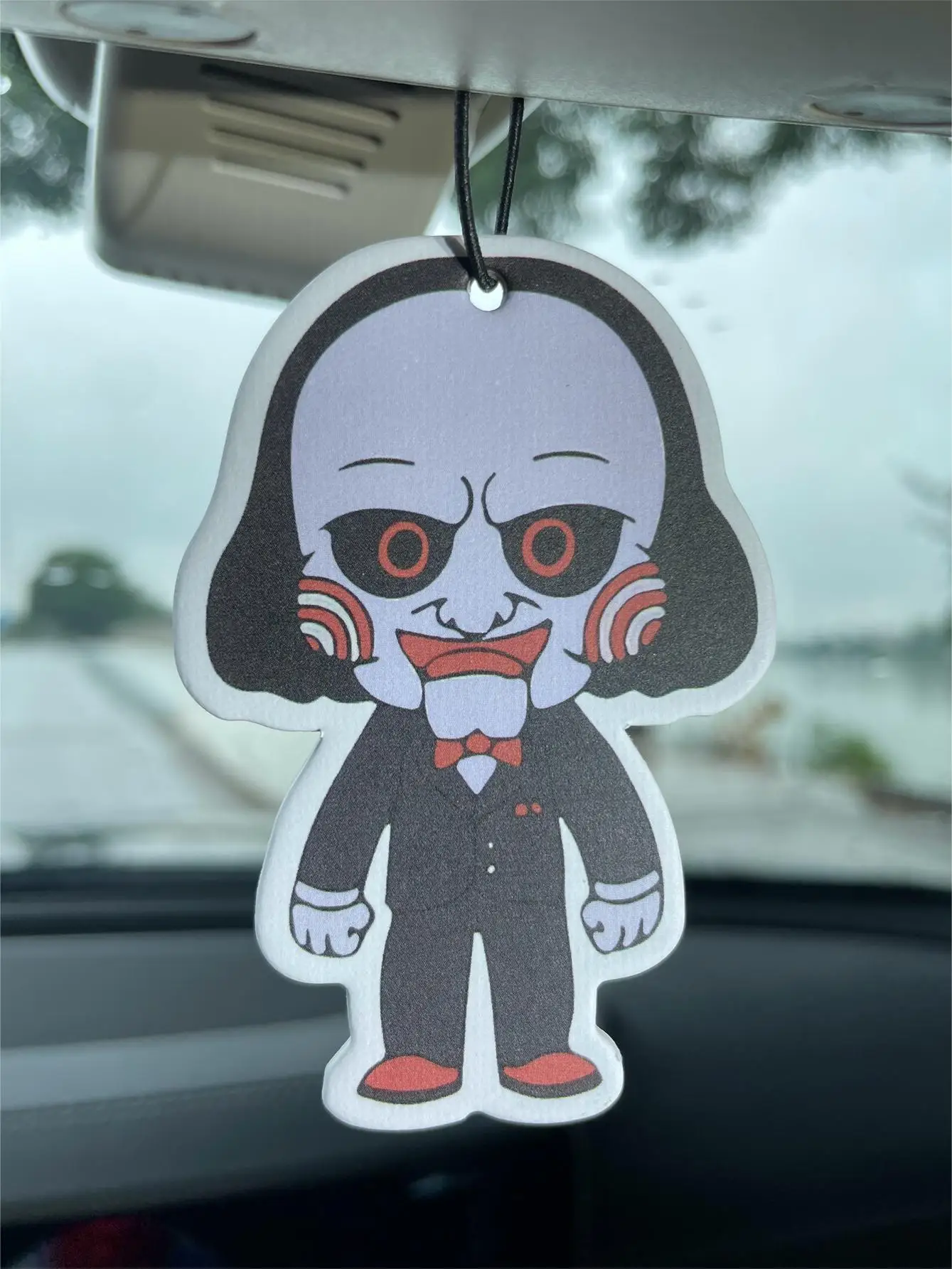 Parfum de voiture longue durée aux senteurs d'anime japonais, inspiré des personnages classiques de films d'horreur et de dessins animés sanglants