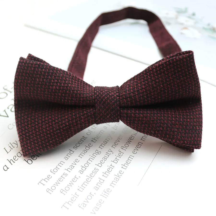 Papillon casual in tinta unita Papillon semplice ed elegante Papillon classico con motivo a quadretti Papillon decorativo formale per feste casual