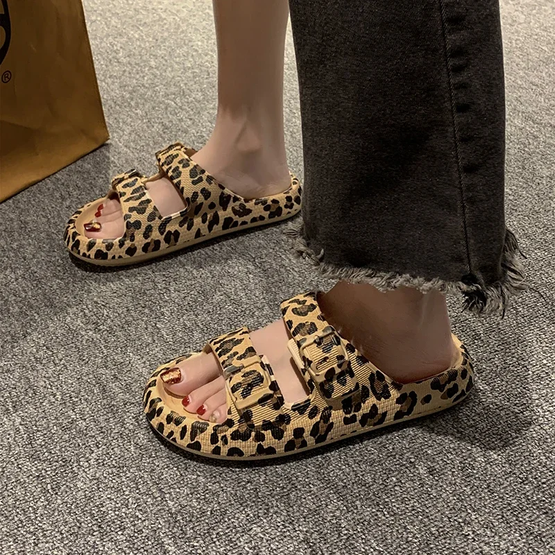 Women\'s Summer Slippers Leopard Print Platform Slippers Casual and Comfortable Indoor and Outdoor Sandals Beach Shoes Men\'s