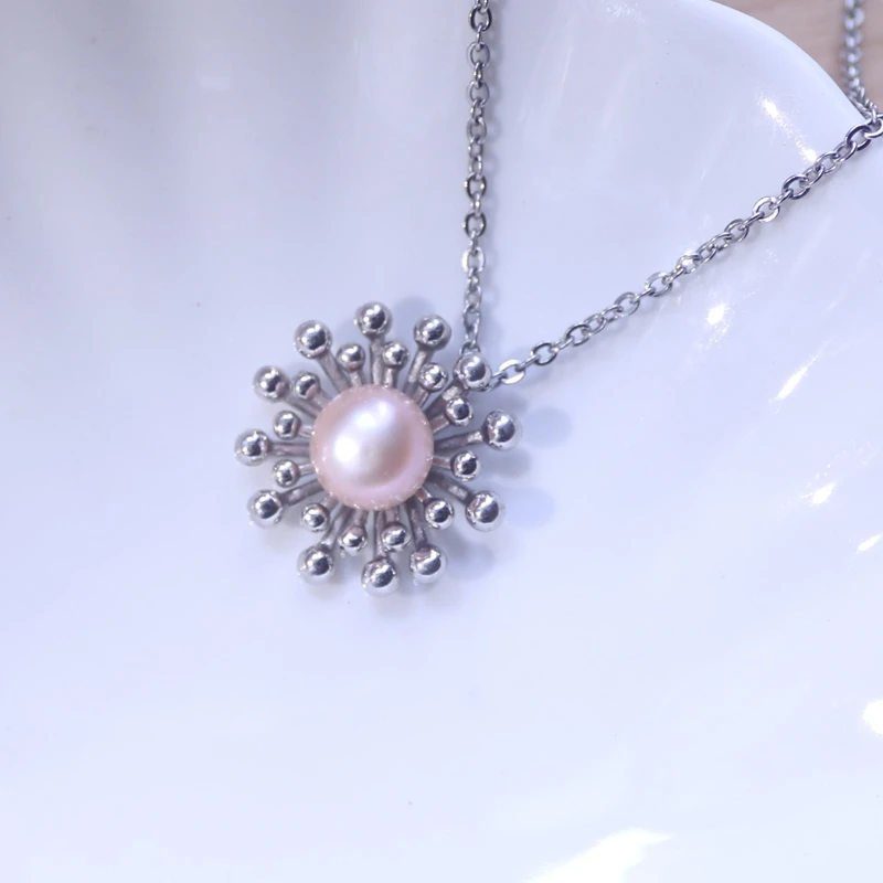 Natural 10.5mm Pink Pearl Flower Pendant Necklace Elegant Jewelry Accessory