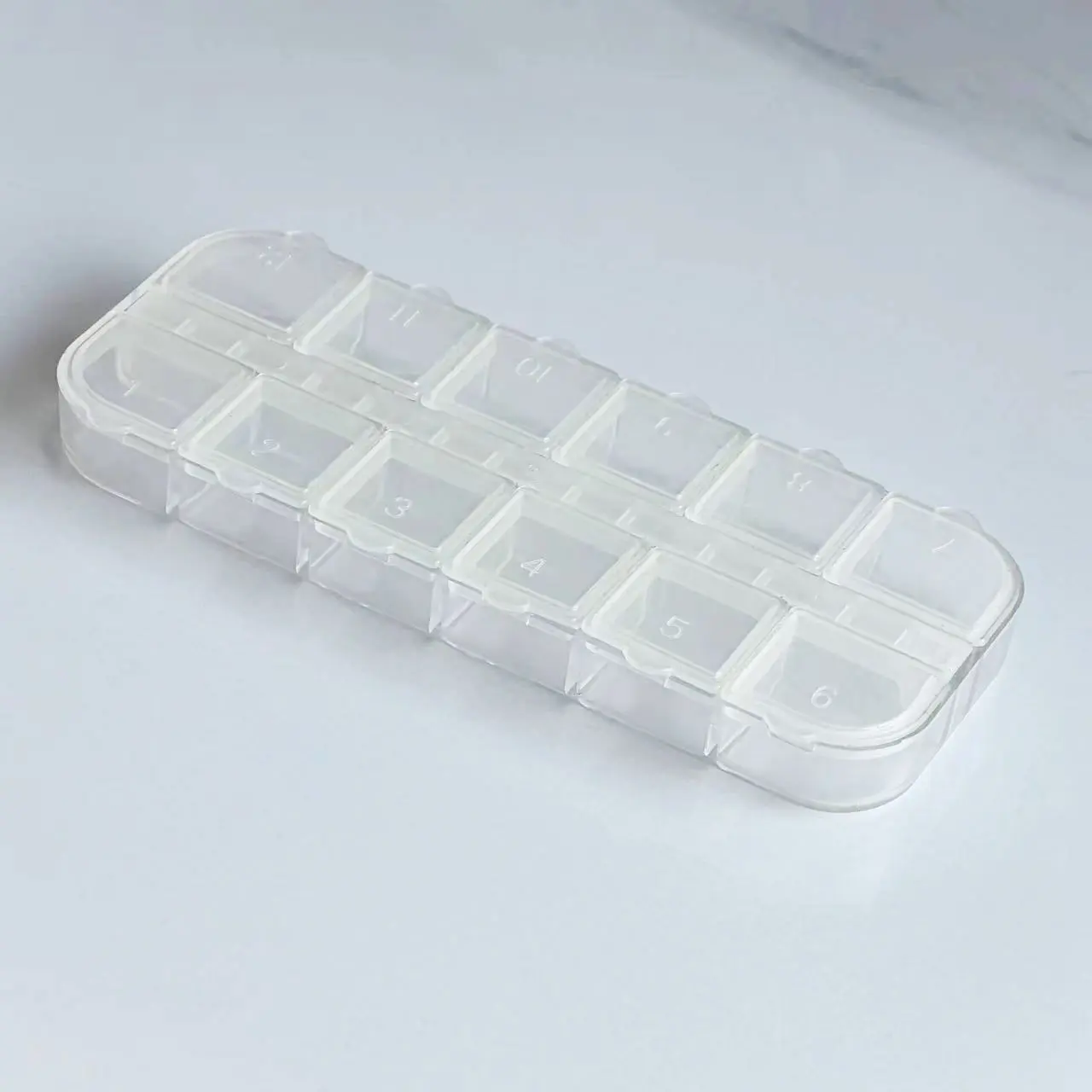 12 Grids Plastic Display Box Jump Rings Storage Case 13cm Dividing Sorting Container with Cover DIY Handwork Materials Organizer