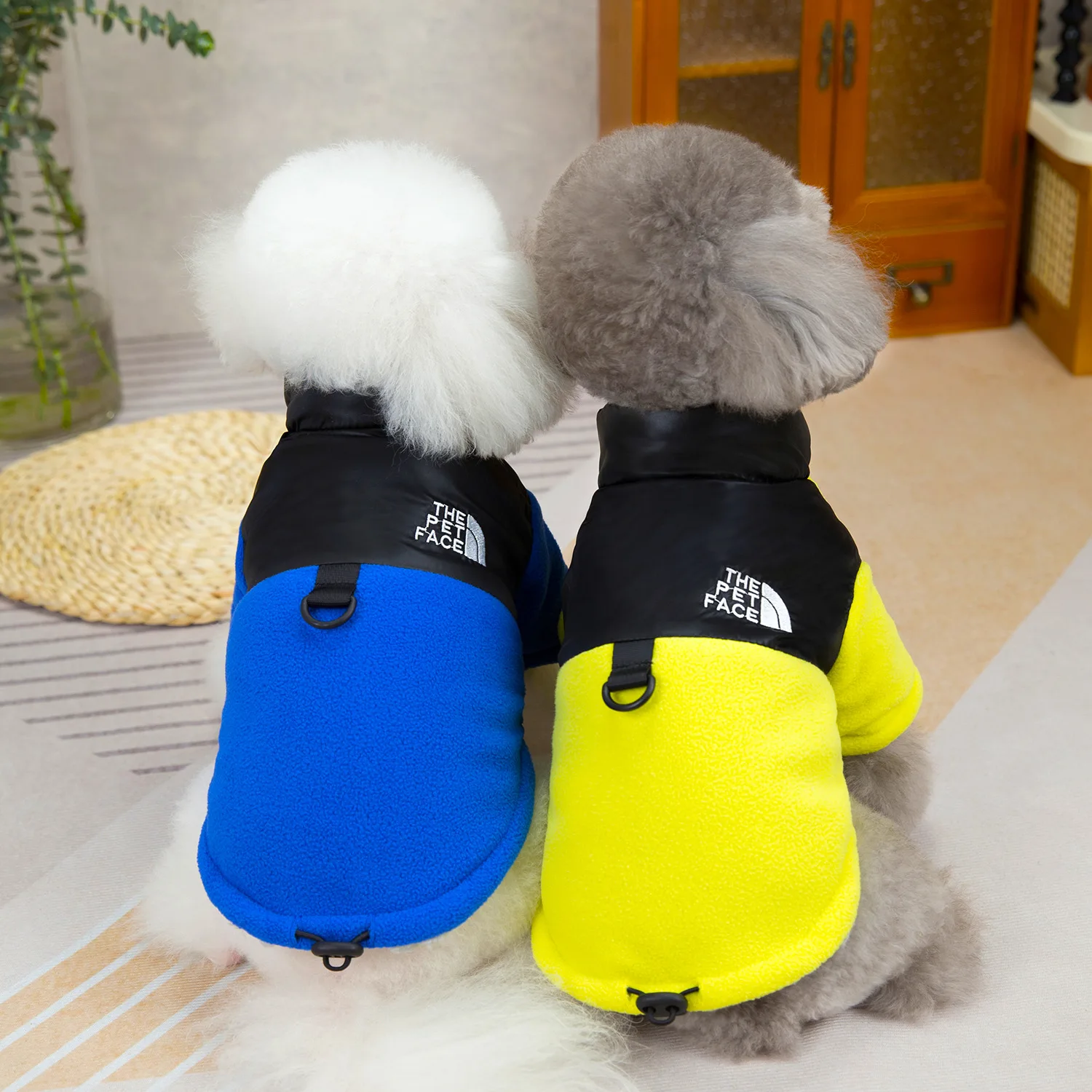 

Winter Snowproof Thickened Two-Legged Dog And Cat Cotton Clothes Teddy Bibi Bear Chenery Boomerang Outdoor Warm Clothes