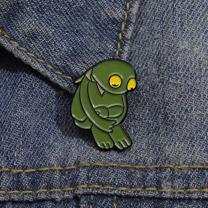 Lonely Hunch Green Frog Enamel Brooch Sad Moping Cartoon Amphibian Yellow Eyes Metal Lapel Pin Bag Hat Weird Cute Mood  Badge