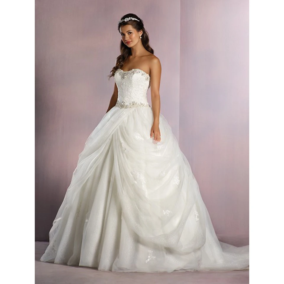 우아한 스트랩리스 아플리케 비즈 웨딩드레스 2025 민소매 플로어 길이 스윕 트레인 레이스업 맞춤 제작 신부 드레스