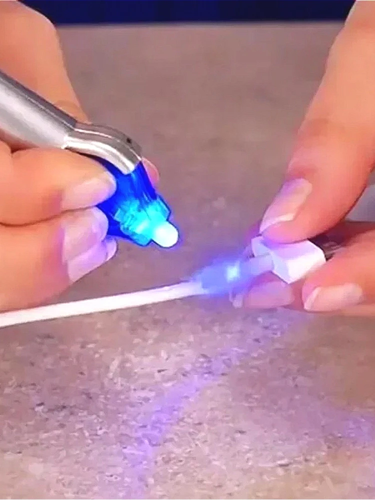 Stylo à colle Super liquide, outil de réparation instantanée en 5 secondes avec lumière UV, outil de réparation de colle pour soudage du verre, travail du bois, 1 pièce