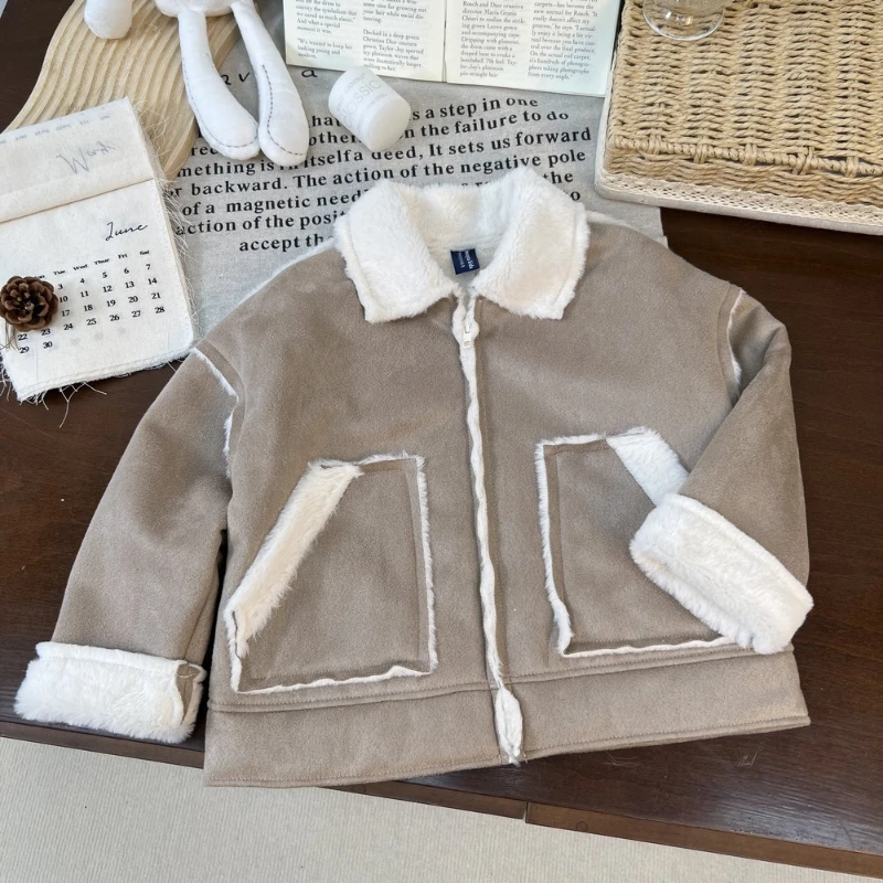 

2025 New Children's Winter Fashion Collar with One Piece Velvet Thickened Warm Cardigan Jacket