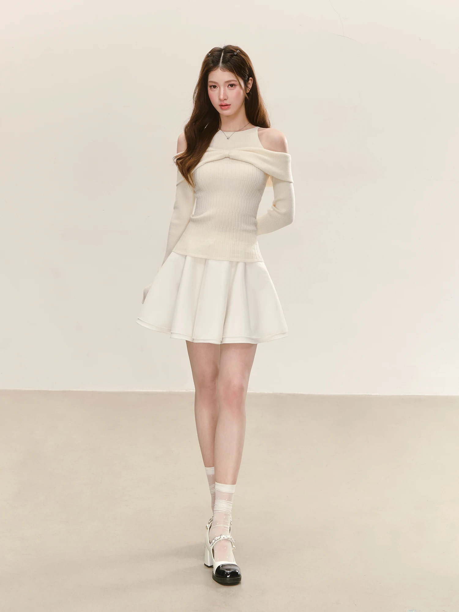 QDQD Elegant White Puffy Umbrella Skirt Casual Versatile Pleated  Skirt Spring Summer New Style Polyester Spandex Blend