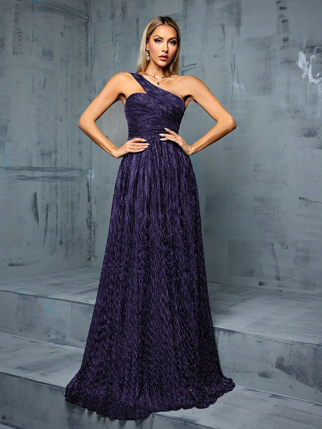 Mgiacy one-shoulder irregular metal wire long skirt