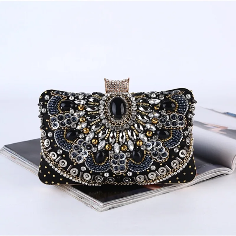 

New 2025 Heavy Industry Hand Sewn Pearl Chain Women's Bag Evening Dinner Party Small Square Bag Fashionable European Style