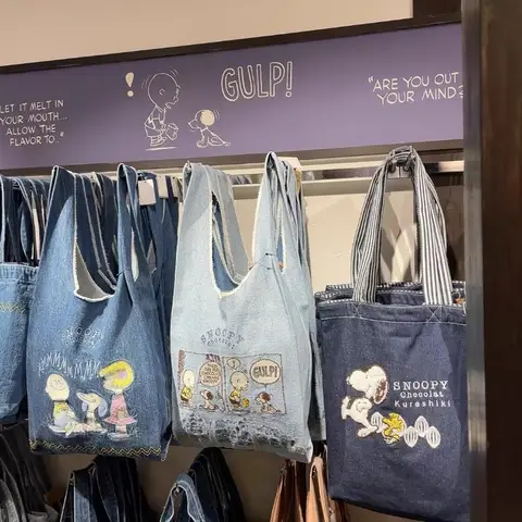 Snoopy Ny Mode Axelväska Stor Kapacitet Bokstavshandväska Resa Avslappnad Förvaringsväska Canvas Blöjor Toteväska Broderad Denim 12 best sales Snoopy Zara - №5