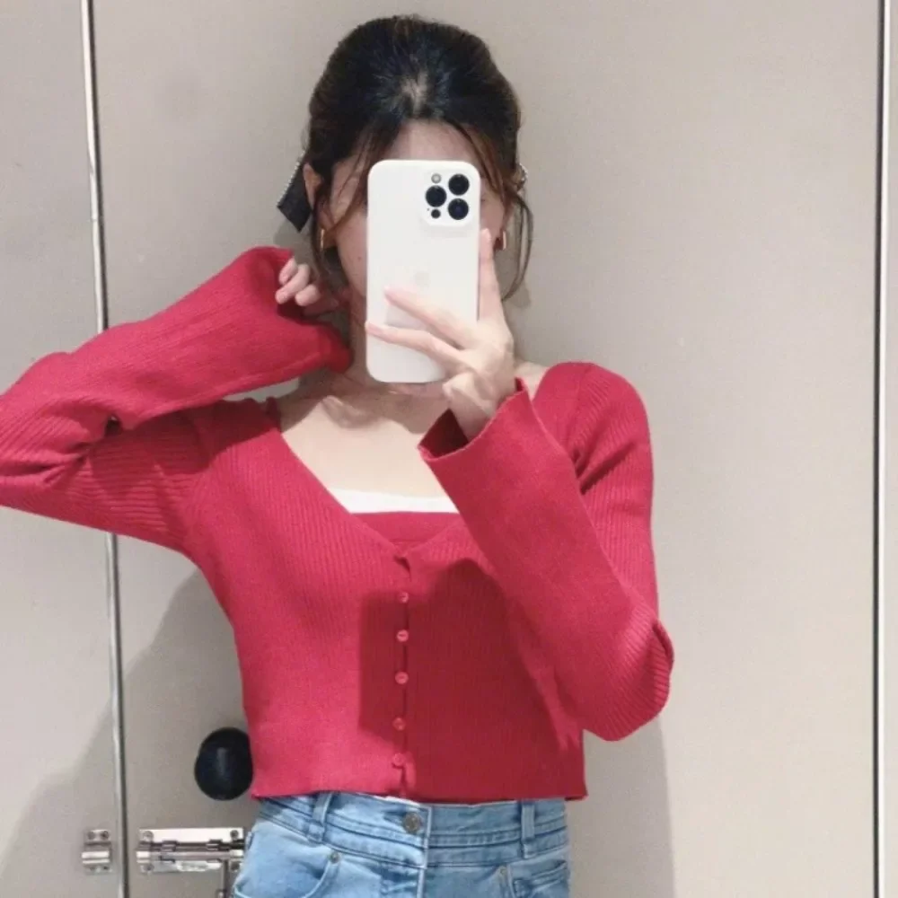 

Japan Literary Minority Slim All-match Two Pieces Autumn Winter New Simple Set Sling Vest Knit Long Sleeve Cardigan